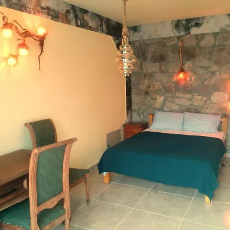 Apartment Assos Sivrice Deveboyun *
