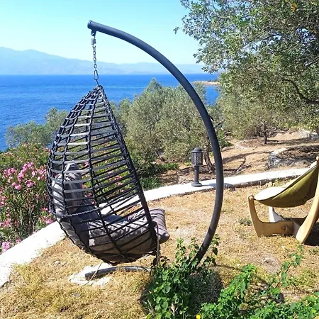 Assos Sivrice Deveboyun Apartment